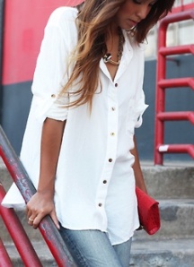 loose white shirt with jeans
